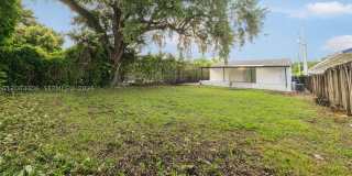 1935 SW 24th Ter Gallery 19