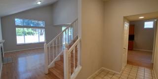 Spacious & Great Design Home in Suisun Gallery 3