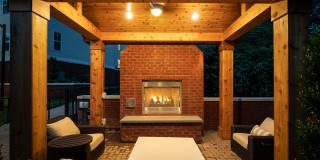511 Queens Gallery 20