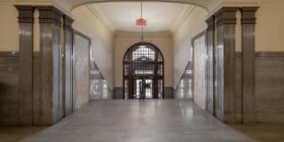 278 Main Street Gallery 12