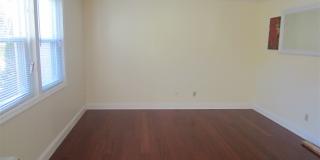 1025 S Mammoth Road Gallery 6