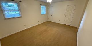 4 Bedroom Brick Home in Alice Drive Area! Gallery 21