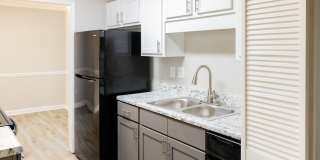 Twin Springs Apartment Homes Gallery 39