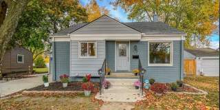 Stunning Royal Oak Ranch with Custom Kitchen, Finished Basement & Fenced Yard Gallery 1