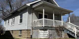 2239 North Sheridan Road Gallery 1