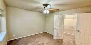 Spacious 4-Bedroom Home with Main level Living Gallery 30