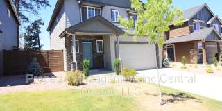 61581 SE Lorenzo Dr Gallery 1