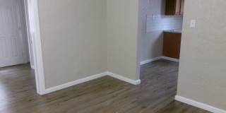 Beautiful Home Located in Old Town North Gallery 10