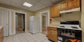 363 E 12th Avenue Gallery 40