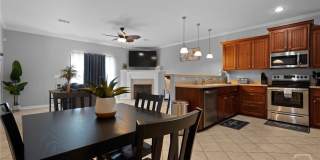 3 Red Robin (Fully Furnished) Court Gallery 6