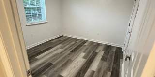 Where Luxury & Convenience Coexist In the Heart of Blacksburg Gallery 9