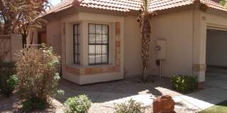 Beautiful Patio Home in South Tempe/Chandler Gallery 1
