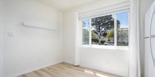 4552 Point Loma Avenue Gallery 14