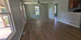 406 NE Ohio Avenue Gallery 1