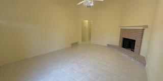 596 W ASHLEY GLEN Cir Gallery 4