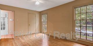 654 Anderson Street Gallery 11