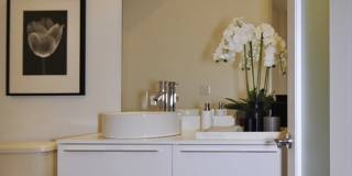 The Harrison Gallery 9