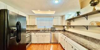 8134 Winthrop Dr Gallery 12