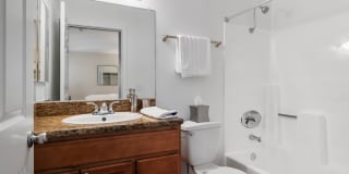 Woodland Trio Apartments Gallery 9