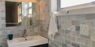 618 Euclid Ave Gallery 7