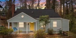 Charming 1 Bed, 1 Bath Duplex with Office/Flex Space near Five Points, Downtown Raleigh Gallery 15