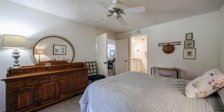 9430 E Mission Lane Gallery 15