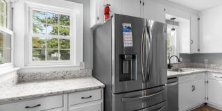 4 Bedroom 3 Bath in Haymount- Available through June 1, 2027 only! Gallery 17