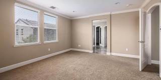 $4195.00 - Gorgeous and Ready for Move-In! Spacious 4 Br / 2.5 Ba in South Gilroy Gallery 3