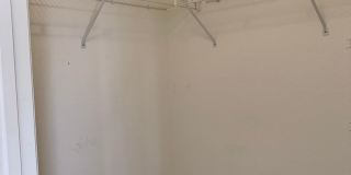 "Move In Special" $250 OFF First Month's Rent - Lovely 3 Bedroom 2 Bath Condo Gallery 19