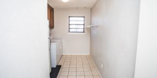 Available July 1st: Spacious 3 Bed, 2 Bath Ready for You! Gallery 22
