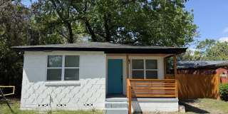 239 Jenks Street Gallery 1