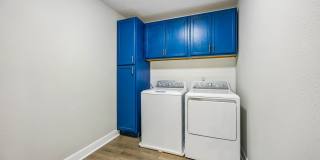 Immaculate 4 bedroom, 2.5 bathroom home with a dedicated office, spacious loft, and 2,648 square feet of living space Gallery 29