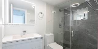 6801 Indian Creek Dr Gallery 7
