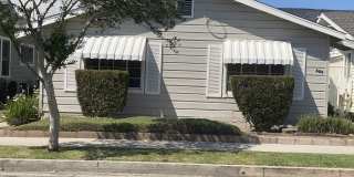 211 W Dexter St Gallery 1