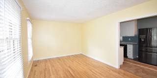 Coming Soon! 3 Bedroom and 2 Bath (Pets Considered) Gallery 1