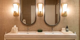 Columbia Square Living Gallery 7
