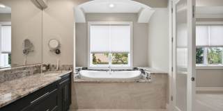 Luxury Townhome with 2 Car-Garage (Partial Utilities Included) Gallery 20