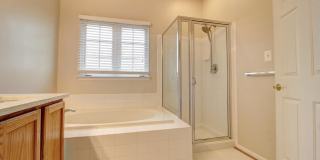 9394 PENROSE Street Gallery 20