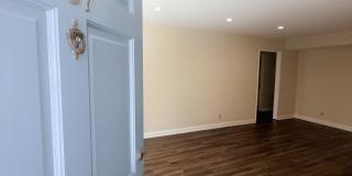 515 E Elmwood Ave Gallery 4