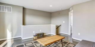 GREAT LOCATION!! Stunning 3BD/3.5BA luxury 4-level townhouse! Gallery 49