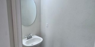 4 bedroom 2.5 bath home-New Flooring Gallery 10