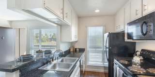 Elan Pacific Lofts Gallery 8