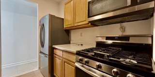 3405 Broadway Gallery 6