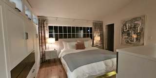 301 Esplanade Gallery 6