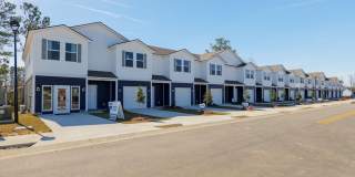 $500 Move-In Discount! Fresh, Modern Living in Bemiss Springs – Stylish New-Construction 3BR Townhome with Upgraded Finishes Gallery 1