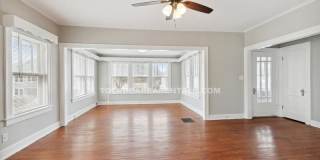4138 N Lockwood Ave Upper Gallery 15