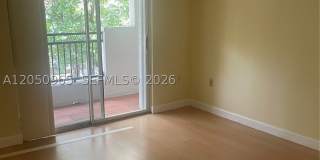 6853 SW 89th Ter Gallery 21