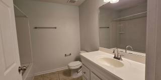 RENT VOUCHS ACCEPTED - Rent at The Woods of Ortega Gallery 14