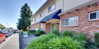 ROYALE APARTMENTS Gallery 23