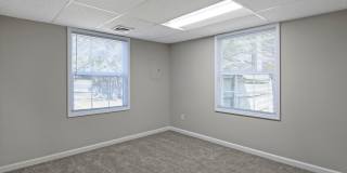 The Riverside Apartment Homes Gallery 32